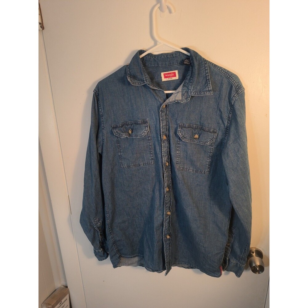 Wrangler Mens Small Denim Long Sleeve Button Down Shirt Dual Pocket Workwear S